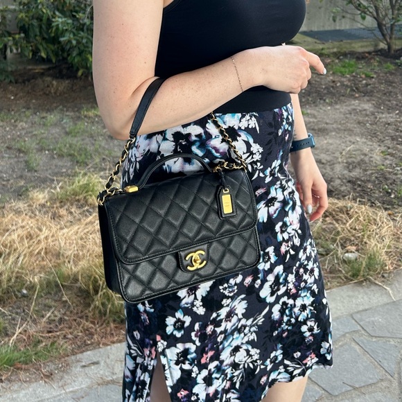 CHANEL™ BLACK CAVIAR LEATHER TOP HANDLE FLAP BAG - Picture 9 of 11